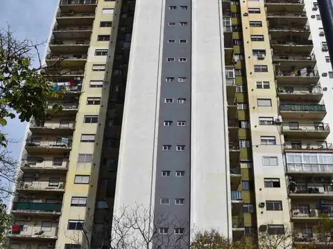 VTA DPTO 4 AMBIENTES CON BALCON / MONTE CASTRO