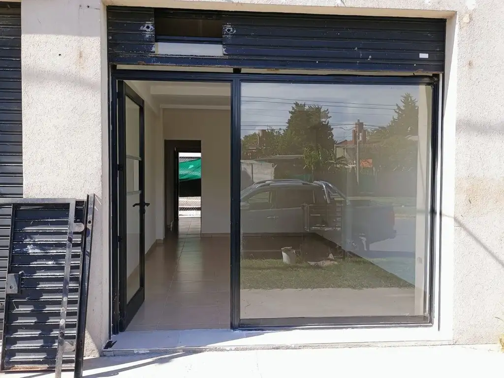 Avenida 7 entre 505 y 506 2600