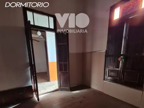 3 de Febrero casi Alberdi