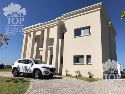 av de los lagos 100