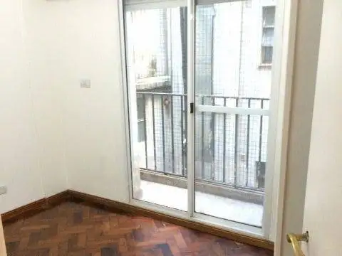 Avenida Rivadavia 2100, Piso 6