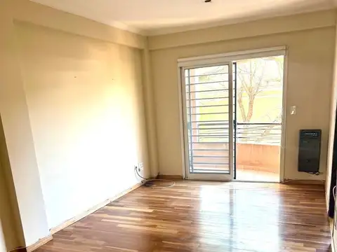 Departamento en Alquiler en Victoria, $ 700.000