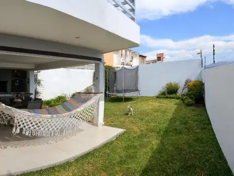 Exc Casa 3 Dor Gge/qcho/balcon B° La Loma G.