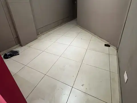 Local en Alquiler en Belgrano Chico, $ 950.000