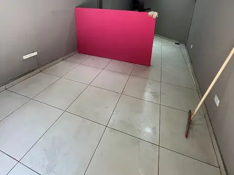 Local  en Alquiler en Monserrat, Capital Federal, Buenos Aires