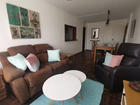 Alquiler Apto 3 dormitorios, Pocitos. Amueblado.