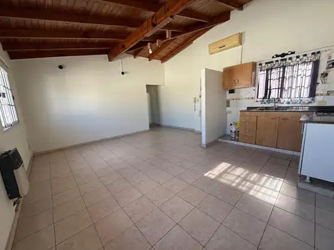 Departamento 2 ambientes en alquiler en Villa Ballester