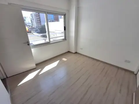 VENTA – DEPARTAMENTO 2 AMBIENTES SOBRE AV. CABILDO