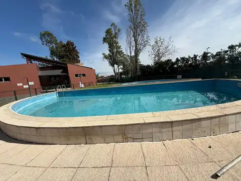 Dpto. 2 Amb c/cochera en Venta Los Álamos, Tigre 