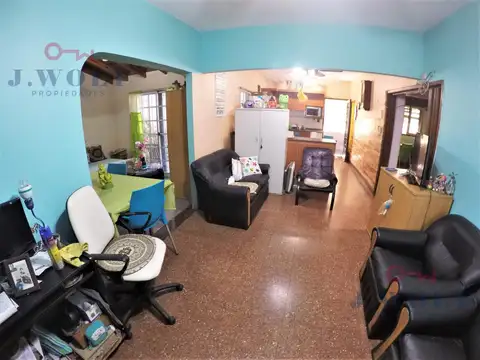Casa 3 ambientes con 1 baño