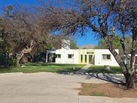 VENTA CASA BARRIO PRIVADO PANCHA 1