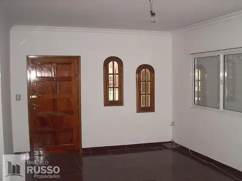 Casa en Venta en Hurlingham, USD 115.000