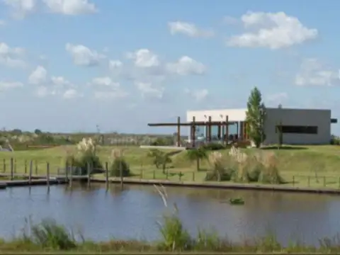 Terreno en Venta en Puerto de Escobar, USD 85.000