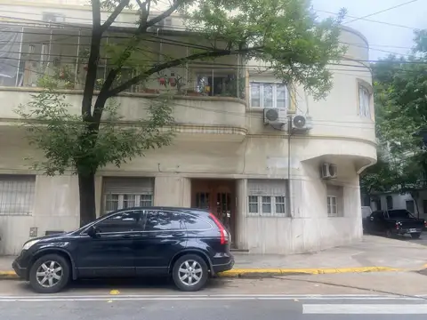 Venta P.H. Próximo al Parque Rivadavia.