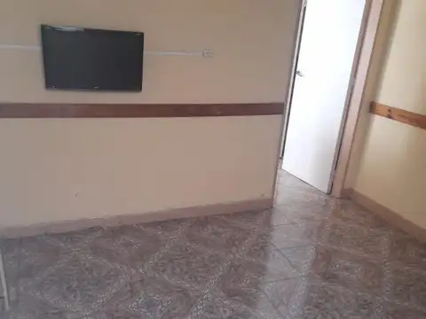 Depto Tipo Casa en Venta en Ramos Mejia, USD 62.000