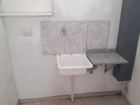 Depto Tipo Casa en Venta en Ramos Mejia, USD 62.000