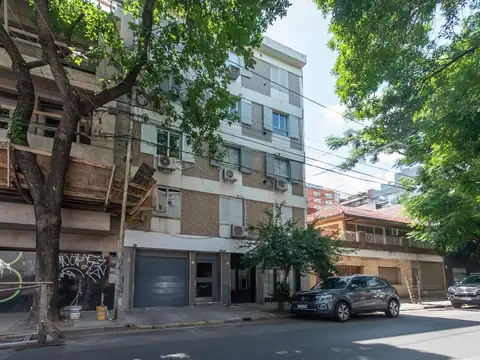 Venta 3 Ambientes luminoso  y Cochera en Núñez