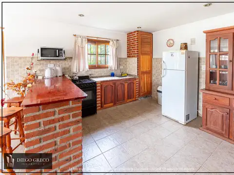 Casa 3 ambientes con 2 baños