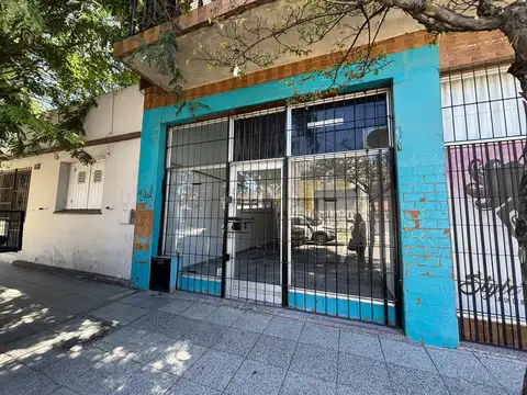 LOCAL COMERCIAL APTO VARIOS RUBROS