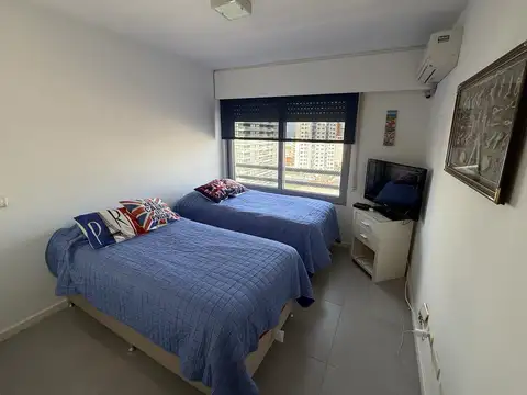 Dpto venta  - Playa Brava-Torre Francia- Piso 10