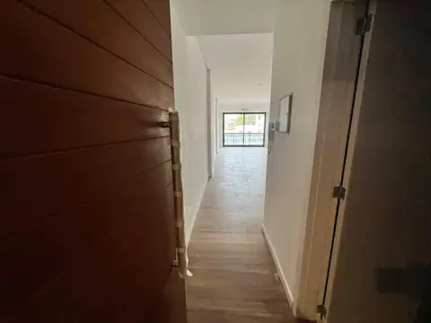 Alquiler Oficina a estrenar piso 2 Apto profesional