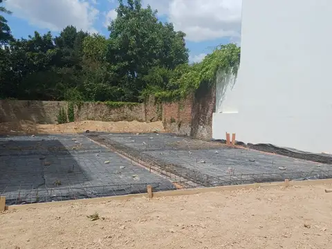 Depto Tipo Casa 4 ambientes con 3 baños