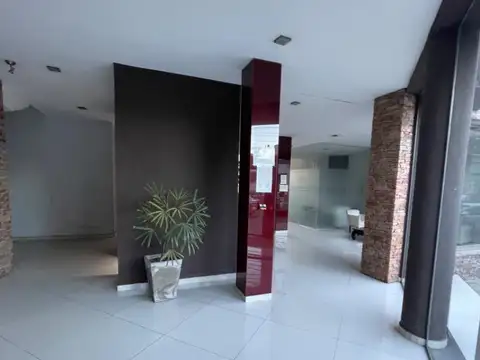 Av Argentina 700 , Piso 4