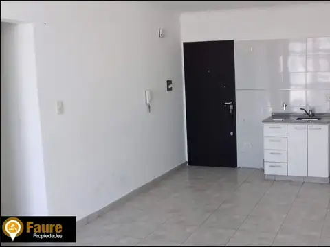 Tomás De Rocamora 300