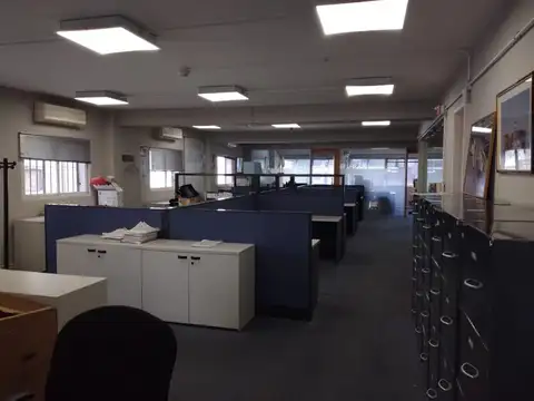 Oficina en Alquiler 70 años