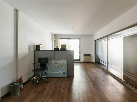 Oficina en Venta al Este