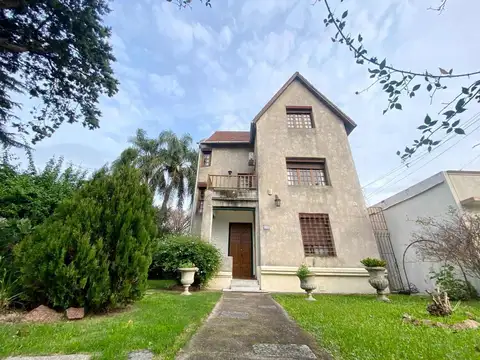 Lanús 5700