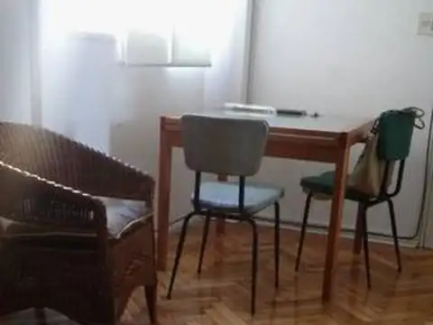 Excelente y Atípico 2 ambientes Totalmente reciclado a nuevo- En lo mejor de Almagro 