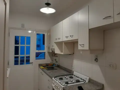 Departamento en Alquiler en Vicente Lopez Vias / Rio, $ 900.000
