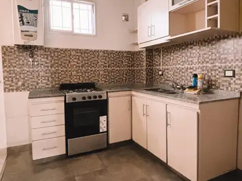 Depto Tipo Casa en Venta de 3 ambientes