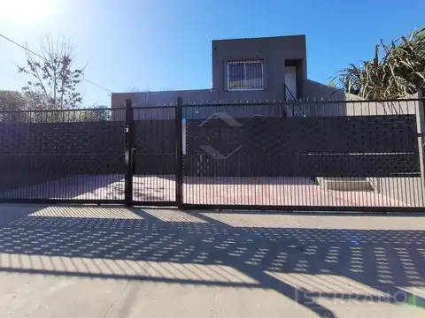 NOT. Venta Casa 3 ambientes  en Manzanares, Pilar. Puente de Inca al 100