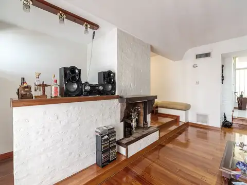 Casa 5 ambientes venta Floresta