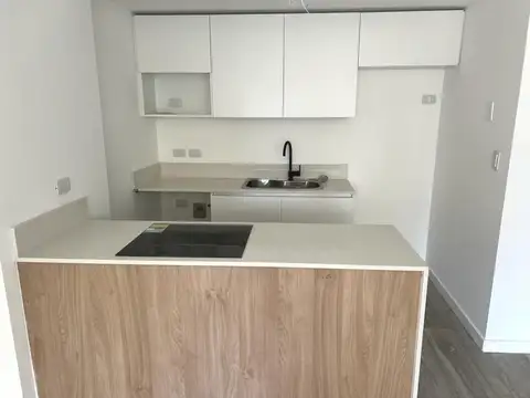 Av. Mosconi  al 3500