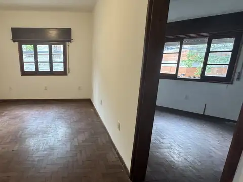 Depto Tipo Casa en Alquiler en Centro, $ 750.000