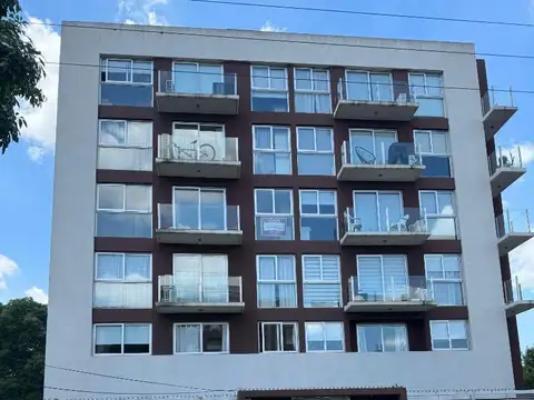 Departamento 1 ambiente Venta Ituzaingo