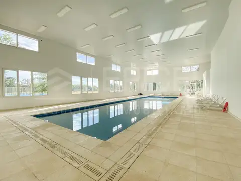 Terreno en Venta de 833,0 m2