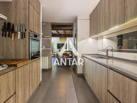 Casa en Venta en Chacarita, USD 475.000