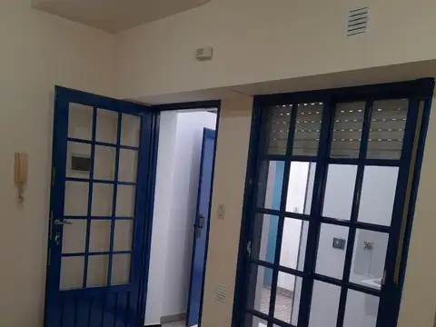 Alquiler 2 Ambientes, Dúplex, Bajas Expensas. Mataderos