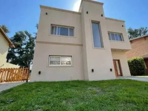 Casa  en Venta en Las Orquídeas, Pilar, G.B.A. Zona Norte