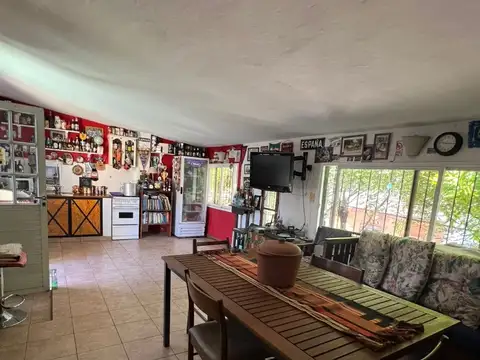 CHALET 4 AMB C/ JARDIN Y PILETA