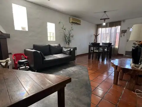 Casa en Venta en Munro, USD 208.000