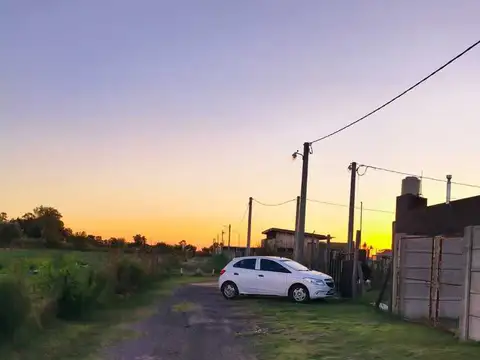 Casa 4 ambientes con 1 baño