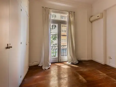 Departamento en Venta 80 años