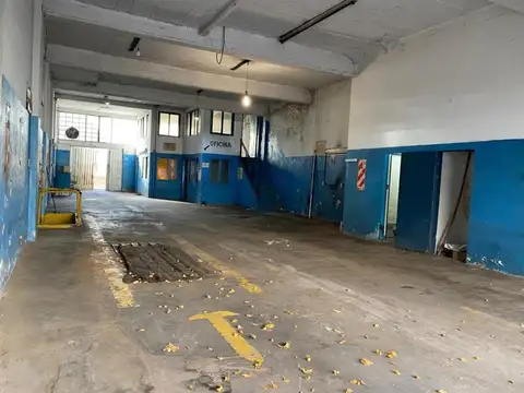 Alquiler de Local Comercial 400 m² Totales en Balvanera
