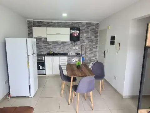 Depto 2 ambientes | Morón Centro | Amueblado