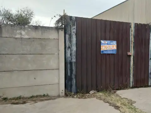 A012 al 1900 TERRENO EN ALQUILER